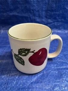 Replacement 1995 Newcor Apple Coffee Mugs - Picture 1 of 5