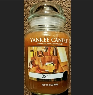 Yankee Candle 2x4 Wood Man Candle Tarro Grande Lable 2013 Fondo Blanco Nuevo Foto 1 de 2