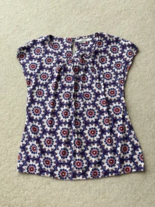 FAB BODEN SHORT SLEEVED TOP WITH MULTI FLORAL DESIGN SIZE 8 RRP £45 - Picture 1 of 7