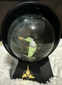Star Trek Next Generation USS Enterprise Lighted Musical Star Globe Halodome - Picture 1 of 10