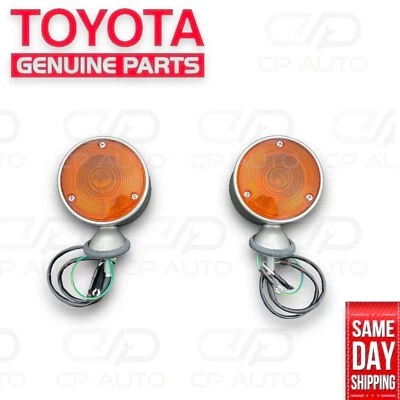 60 - 68 TOYOTA LAND CRUISER FJ40 FJ45 FRONT TURN SIGNAL AMBER LIGHT SET OEM NEW - Image 1 of 4