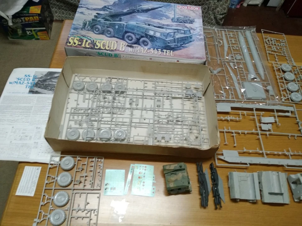 Modellino In Plastica SCUB B 1:35 ,Dragon ( Incompleto) - Immagine 1 di 4