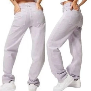 Good American 90s Loose Fit Baggy Jeans Gr. 15 Straight Leg Flieder High Rise Neu ohne Etikett - Bild 1 von 15