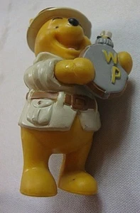 Traje de safari Winnie The Pooh pequeño juguete coleccionable para niños de 3 pulgadas - Imagen 1 de 6