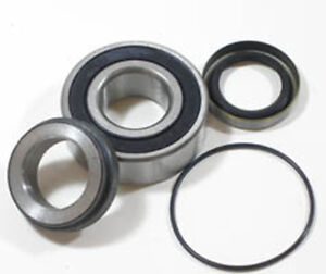 Fiat 124 Spider / Coupe complete  rear wheel  bearing set