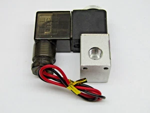 STC Valve 2V025-1/8-D 24 VDC Solenoid Valve - Picture 1 of 4