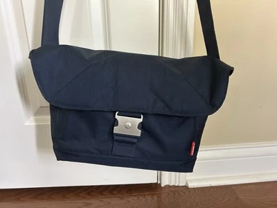 Manfrotto MB SV-MW-15BI Allegra 15W Messenger Camera Bag BLUE - Image 1 of 4
