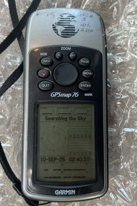 Garmin gpsmap 76 Handheld GPS Navigator  Tested & Working - Free Shipping - Picture 1 of 5