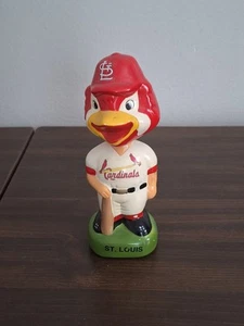 ST. LOUIS CARDINALS TEI CERAMICA BOBBLEHEAD ANNUISCE - Foto 1 di 8