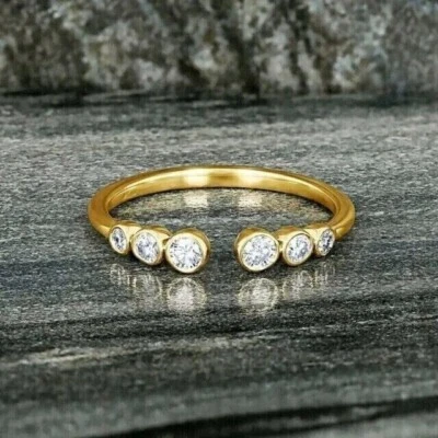 Anillo ajustable de diamantes simulados redondos de 1 quilate para mujer enchapado en oro amarillo de 14K Foto 1 de 4
