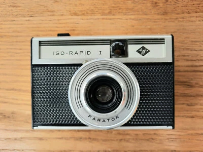 Agfa Iso-Rapid 1 Kamera mit orig. Tasche und Agfa Iso Blitz + Birnchen - Bild 1 von 4