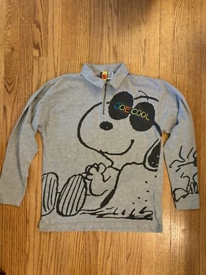 Camisa De Colección Snoopy Joe Cool Peanuts M Gris Cuarto Cremallera Bordada Woodstock Foto 1 de 4