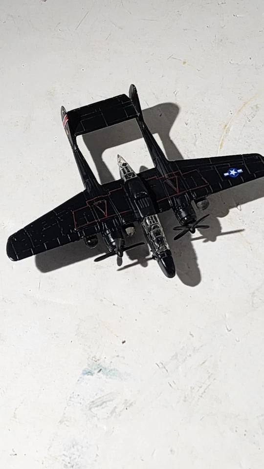 Maisto P61 Black Widow Diecast Airplane - Image 1 of 4