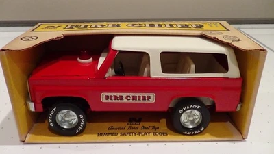 NIB 1975 76 77 vintage NYLINT 615 Chevy Blazer Fire Chief pickup truck in box - Image 1 of 4