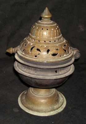 ANTIGUO QUEMADOR DE INCIENSO TRADICIONAL INDIO ÉTNICO ISLÁMICO BRONCE COLECCIONABLE RARO Foto 1 de 3