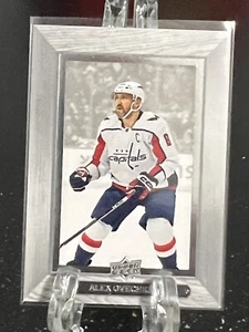 ALEX OVECHKIN---2023-24 EXTENDED SERIES-----BEEHIVE-----CAPITALS--FREE S2.89 - Bild 1 von 2