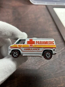 1974 Hot Wheels Redlines Supervan Paramedic Ambulance White Hong Kong - Picture 1 of 6