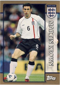 Topps World Cup Players card no. 17 Martin Keown.