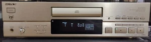 Sony CDP-X505ES CD-Player in Champagner - Bild 1 von 7