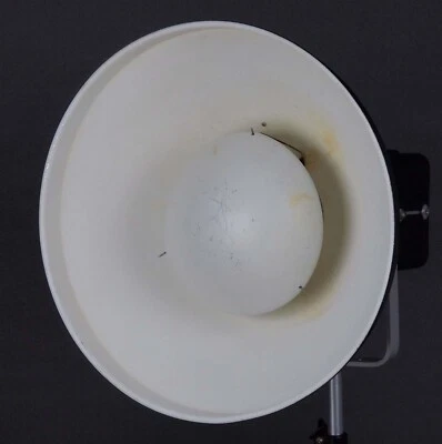 Multiblitz Reflektor Durchmesser Ø 35cm Beauty Dish. 19520 - Bild 1 von 4