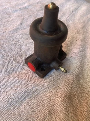 Cilindro de freno Case 450C 455C 550 650 850D 855D OEM no posventa Foto 1 de 3