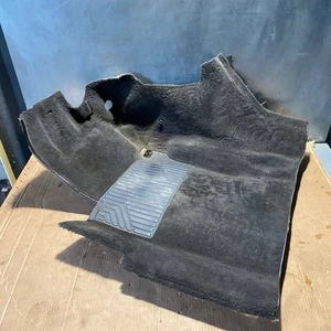 Mercedes-Benz W124 Sedan Wagon Front Left Floor Carpet Black 1246801540 LHD - Bild 1 von 14