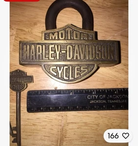 Harley Davidson Vorhängeschloss Motorrad Sammler Schlüssel Schloss Set Posten MASSIV MESSING! - Bild 1 von 2
