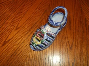 SCHÖNES SAMMLERSTÜCK PORZELLAN BLAUER SCHUH/SANDALE (MARKIERT PORTUGAL) - Bild 1 von 2