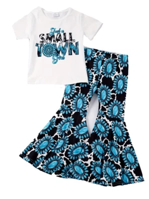 New Boutique 6 Short Sleeve Small Town Girl Bell Pants Set Outfit - Image 1 of 4