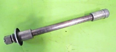 Eje de rueda delantera Suzuki GS 300 L GS300L Twin 1982-1985 Foto 1 de 3