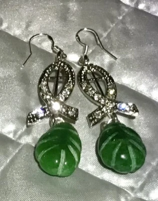 EMERALD EARRINGS W STERLING SILVER HANDCARVED 100% NATURAL  35CARATS GOODQUALITY - image 1 of 4