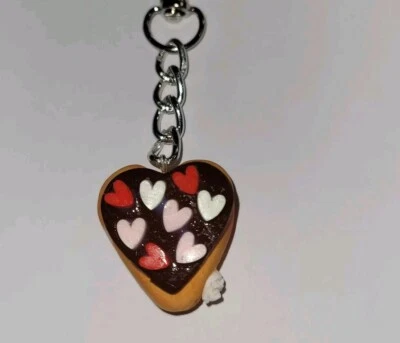 Llavero corazón donut San Valentín arcilla plateada esmerilado decorado llavero  Foto 1 de 4