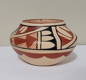 Jemez Pueblo kleiner Topf P B Tosa indianische Keramik 2 & 1/8" hoch MÄNGEL - Bild 1 von 8