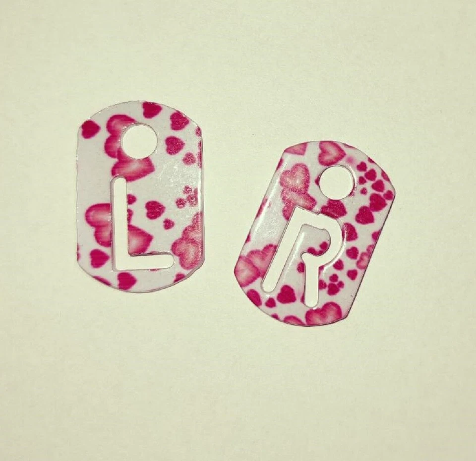 X-Ray Anatomical Tablet Markers PINK HEARTS DESIGN with chain - FREE UK Delivery - Image 1 of 1