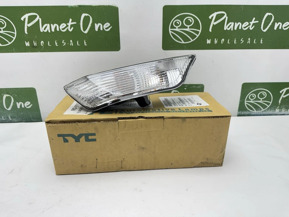 NEW! CAPA 2015 - 2017 Ford Mustang Front Right RH Signal Light FR3Z-13200-A - Imagem 1 de 4