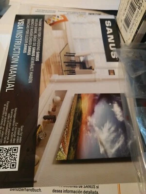 Montaje de pared de TV SANUS VSL4 fijo premium para TV de pantalla plana de 13-39 pulgadas Foto 1 de 3