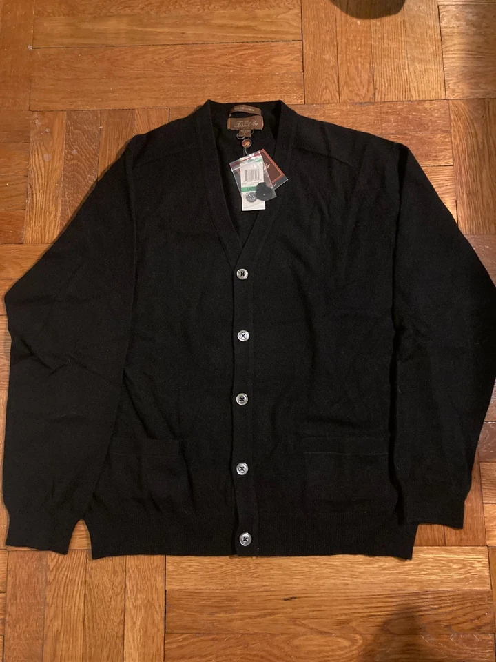 Suéter cárdigan de cachemir negro Tasso Elba Foto 1 de 2