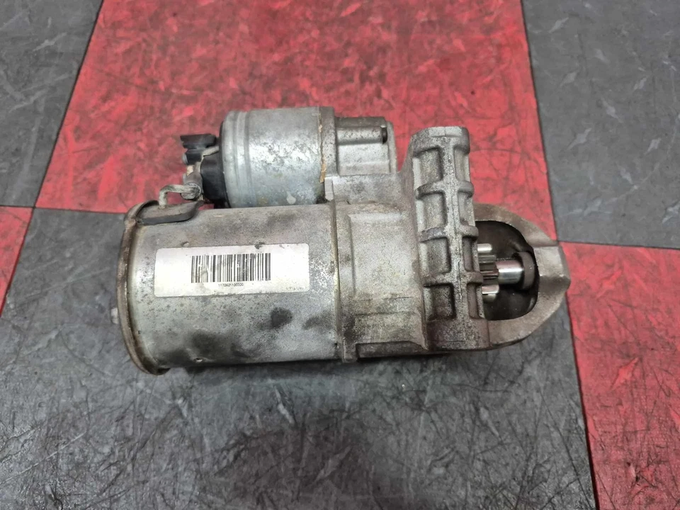 Chevrolet Silverado 2014-19 motor de arranque 5,3 OEM #12681473 probado Foto 1 de 4