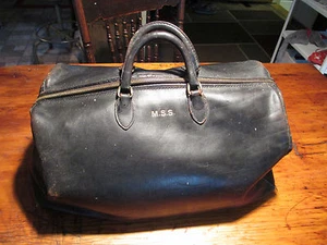 antique Dr.bag black leather small size Excellent condition doctor's bag NICE! - Picture 1 of 7