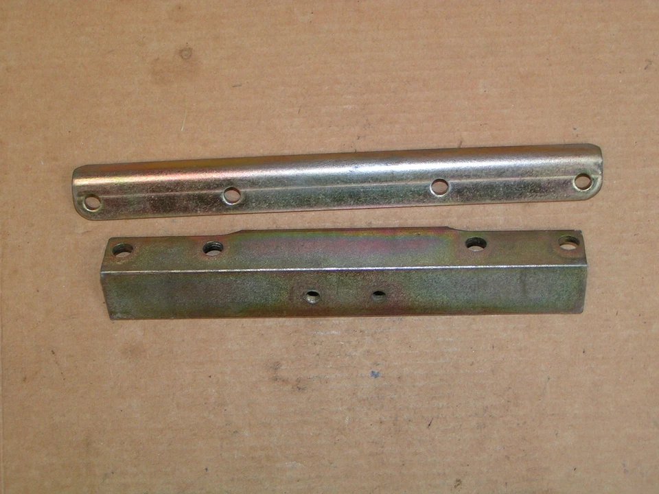 SOPORTE DE SOPORTE CARBURADOR MIKUNI SUZUKI GS300 L GS 300 GS250 T 250 Foto 1 de 1