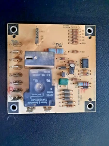 Placa de control Goodman B12260-08 1084-83-202A (8773) B3 AM - Imagen 1 de 2