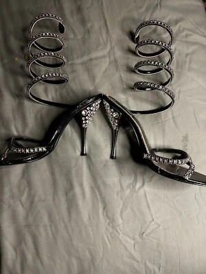 Sandalia de tacón de aguja Celeste Patricia para mujer con estrás envolvente de pantorrilla de 5" 9 Foto 1 de 2