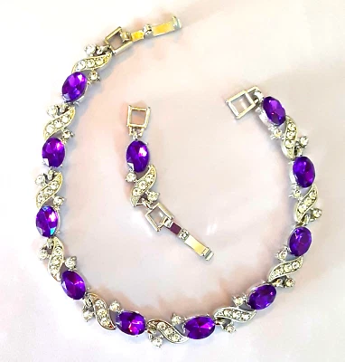 PURPLE RHINESTONE hugs kisses BRACELET w EXTENDER Gift Box SILVER TONE #KB12 - Image 1 of 4