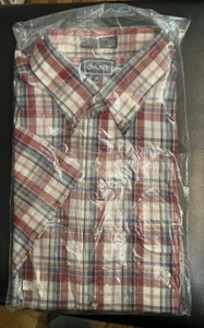 Camisa con botones Gant para hombre talla mediana a cuadros manga corta - Imagen 1 de 2