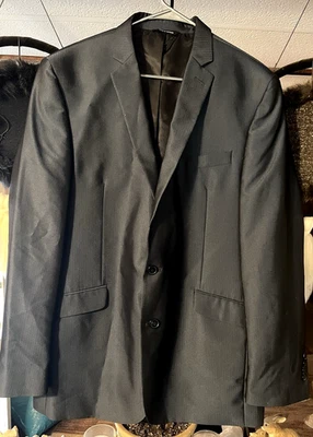 Structure Men's Size 44 Large Gray w/ Faint Pin Stripe Sport Coat/Suit Jacket - Image 1 of 4