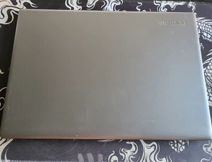 Toshiba Z30-A 13.3" Laptop Windows 10 Pro i5-4310U @ 4GB Ram @ 120GB SSD - Picture 1 of 9