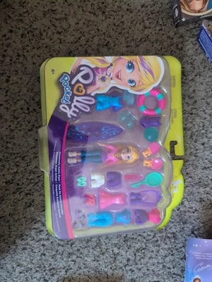 Polly Pocket Mattel Awesomely Active Pack Multicolored New - Image 1 of 3