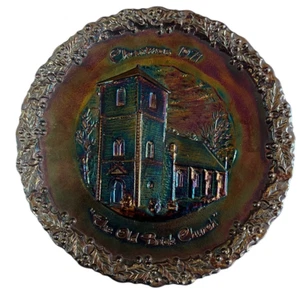 Vintage Fenton Carnival Glasplatte The Old Brick Church 1971 Weihnachten 8" Dekor - Bild 1 von 6