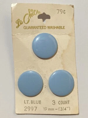 VTG Le Chic Plastic Buttons Large Pastel Baby Blue Smooth Disk Shank 3/4" NEW - Image 1 of 3