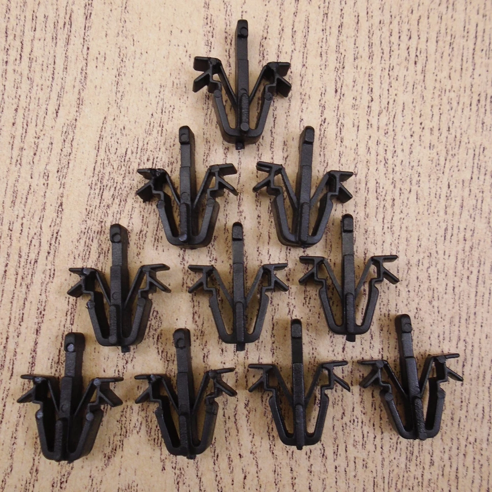 Toyota Hilux 5th gen LN85 LN106 Surf 4Runner Hiace Tacoma 10 grille clip 88-97 - Imagem 1 de 3